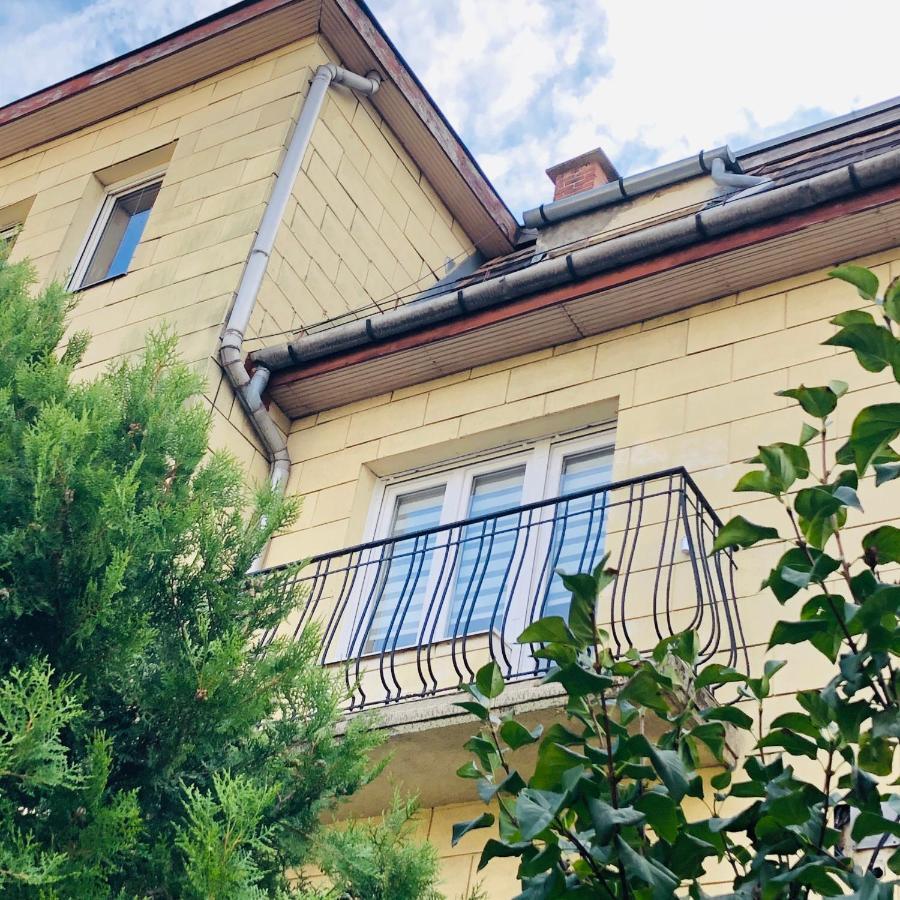 Budapest Hideout In Style With Free Parking - Luxury Apartment Bagian luar foto